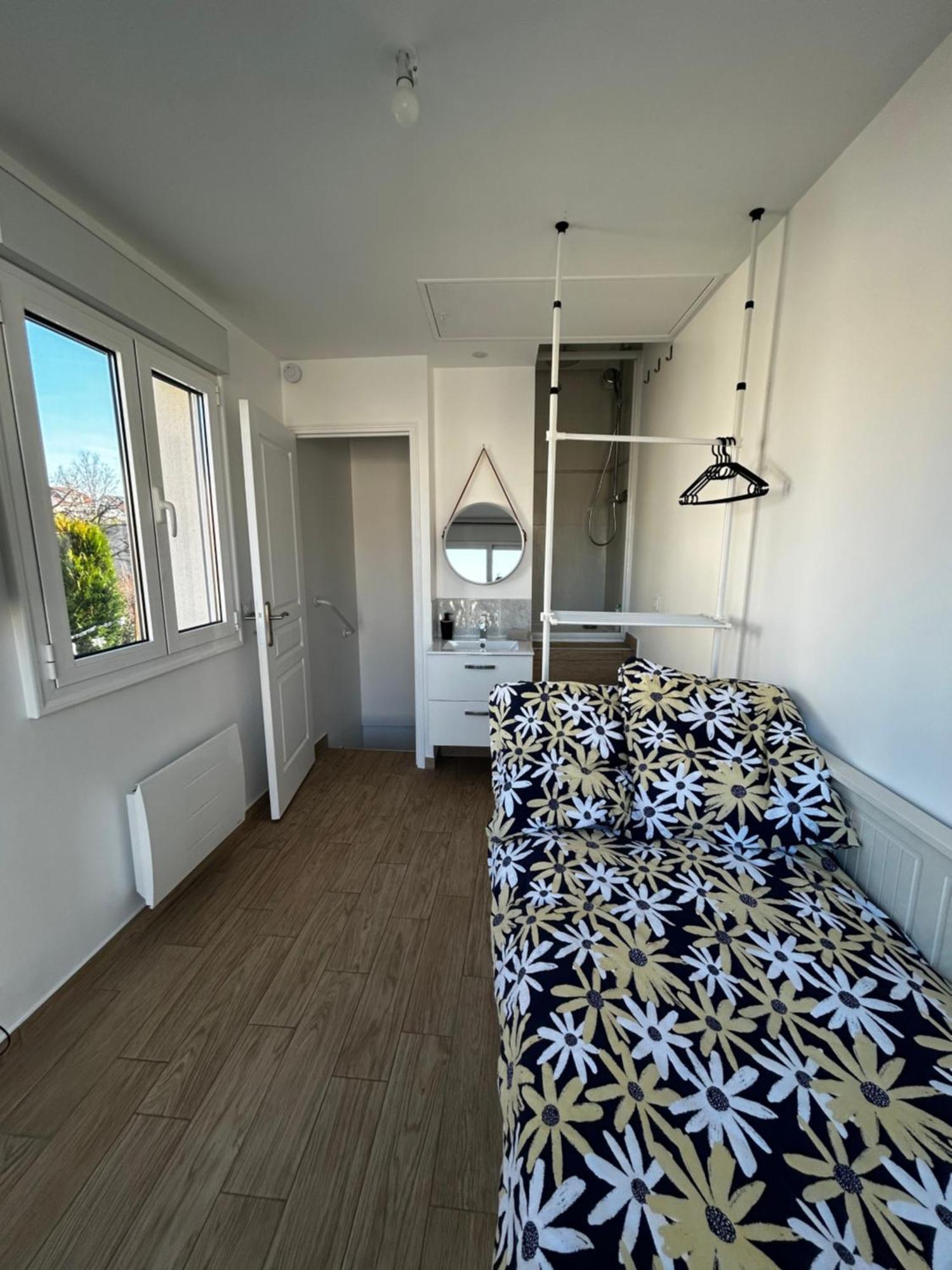 Maison Studio Duplex Mont Valerien Нантерр Экстерьер фото